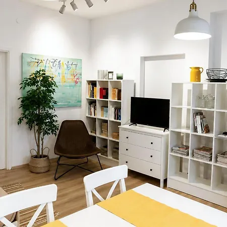1 Bedroom Beautiful In Apartmán Bibinje
